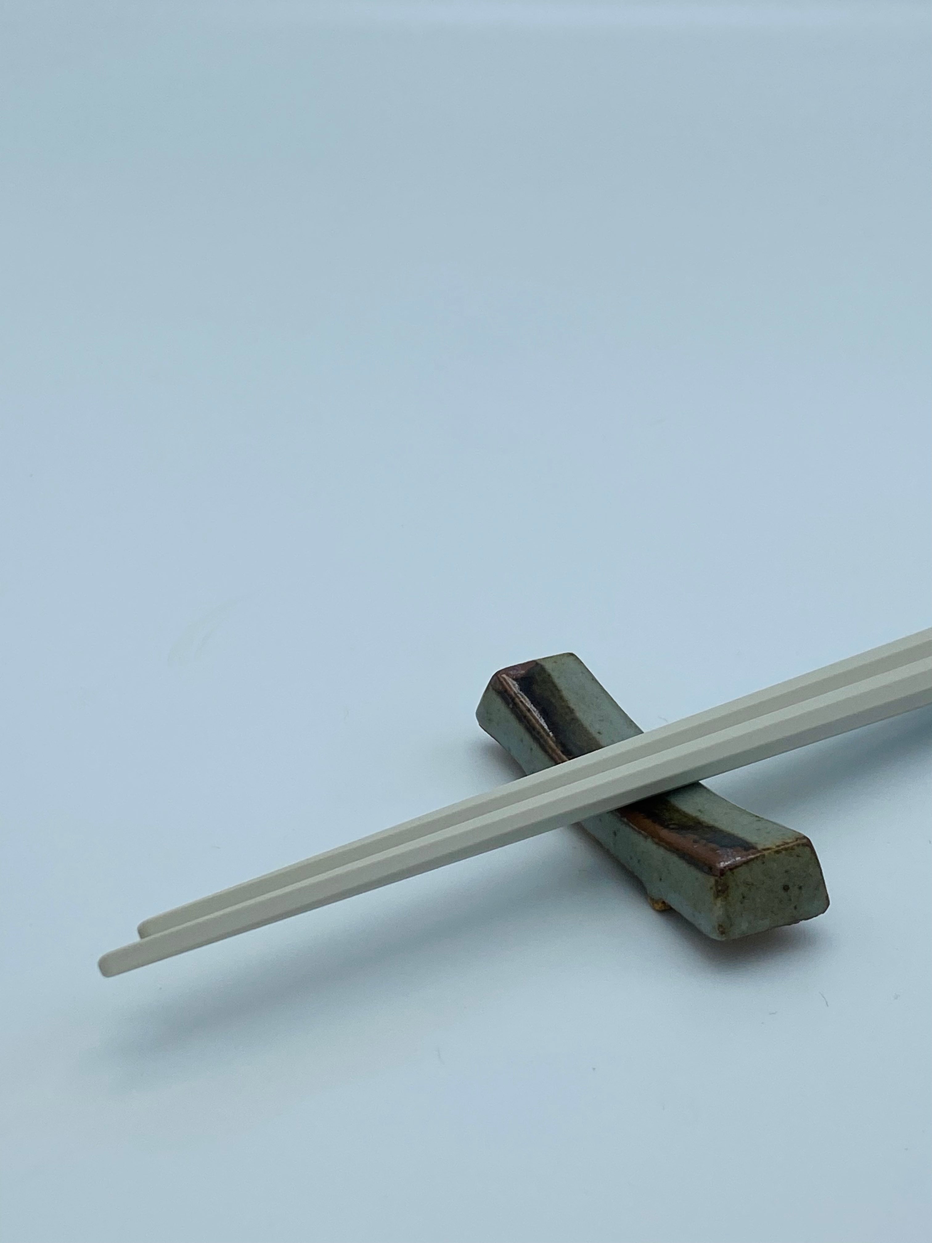 Chopstick holder: bamboo, brown