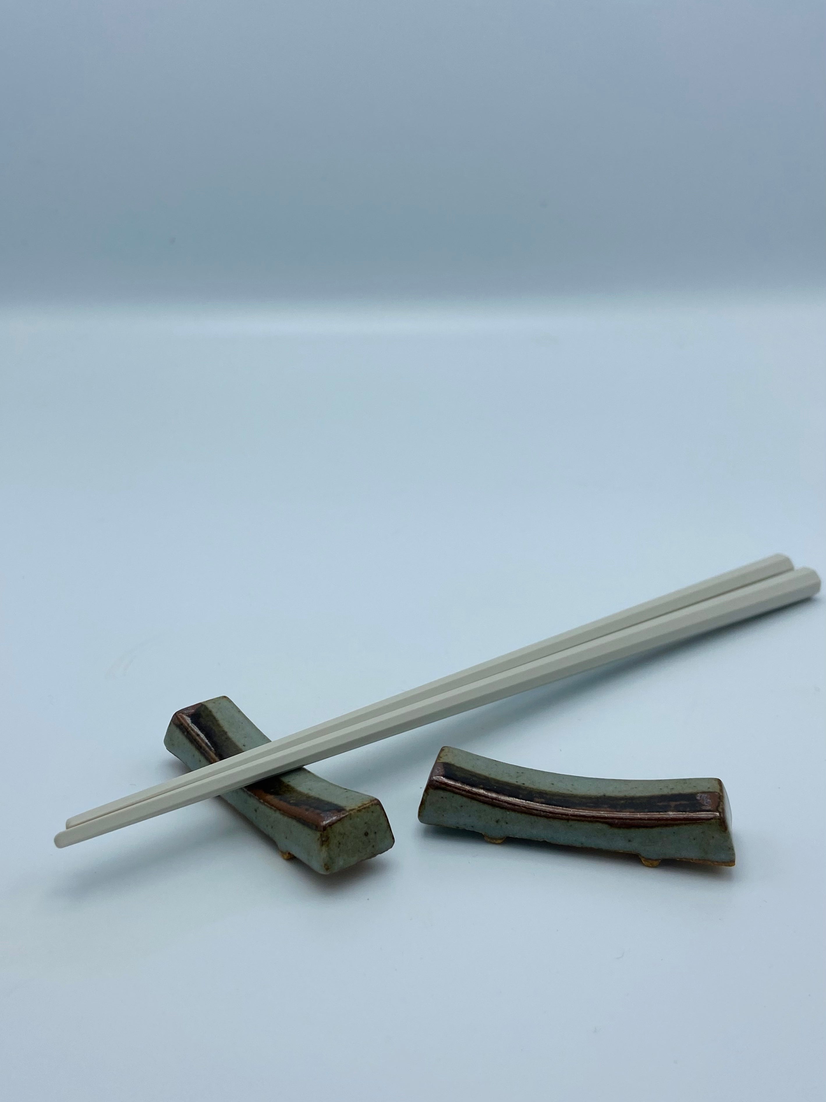 Chopstick holder: bamboo, brown