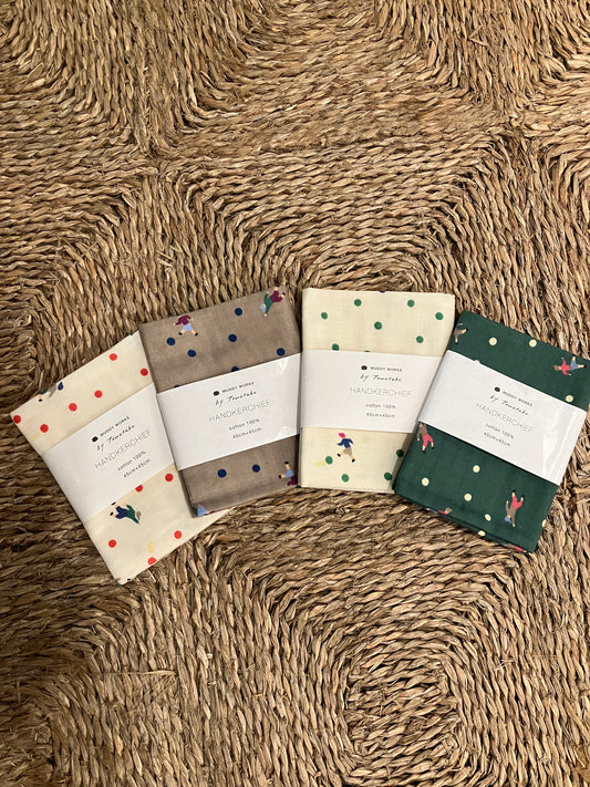Handkerchief med drenge og prikker (tørklæde)