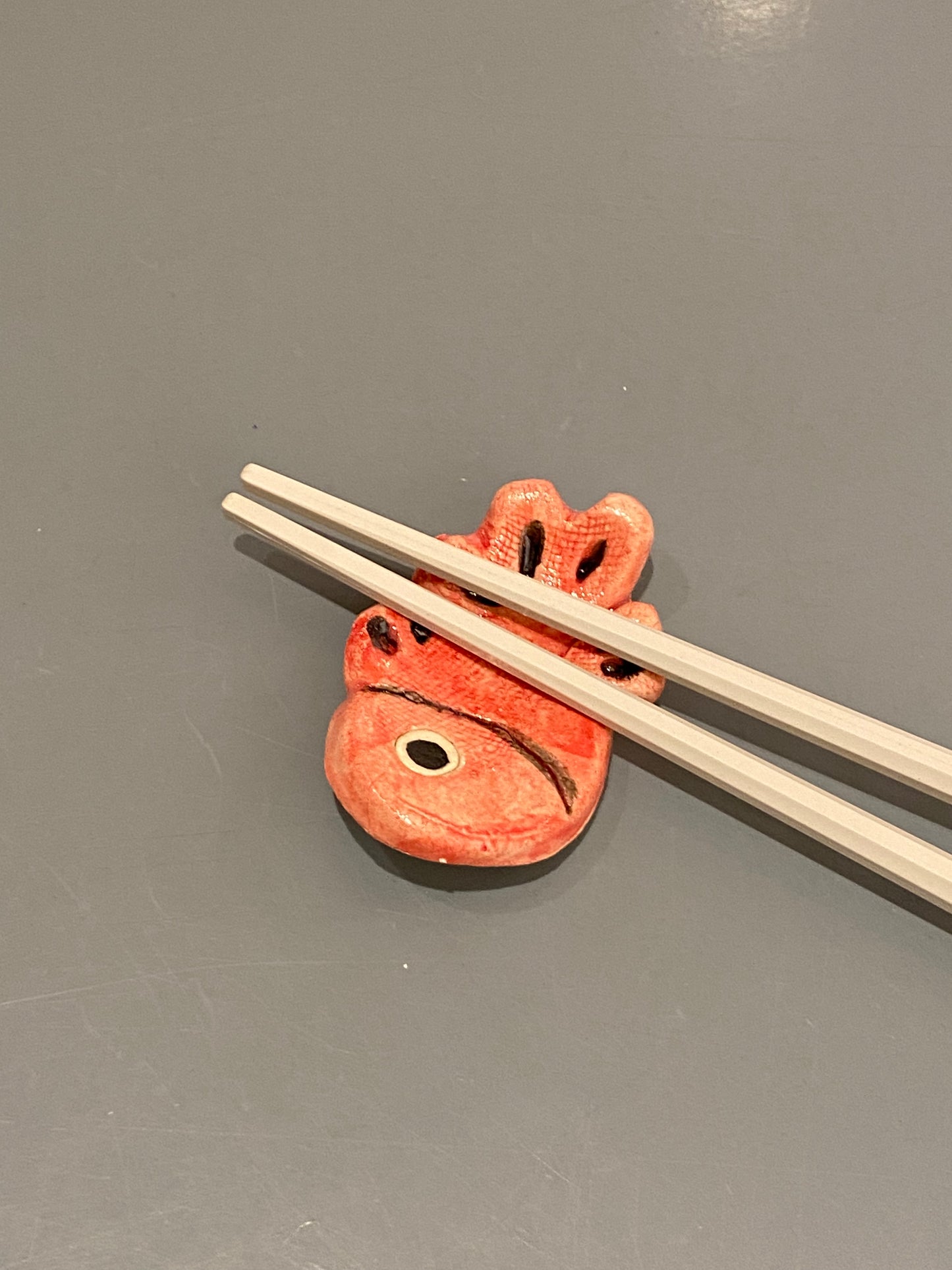 Keramik spisepindeholder - Fisk