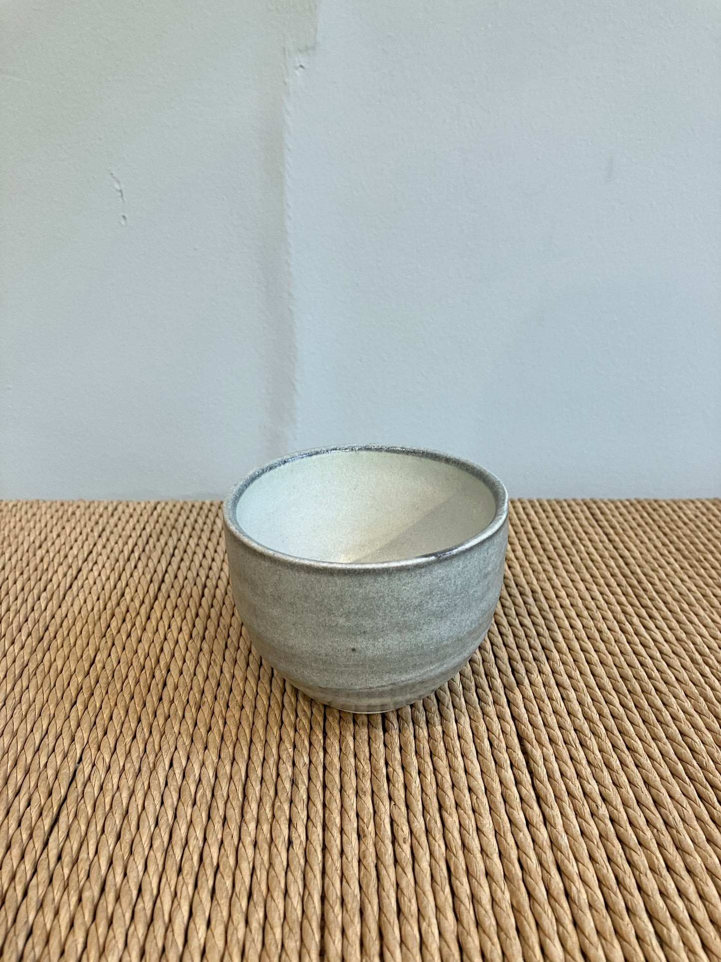Lille japansk tekop med motiv af korn