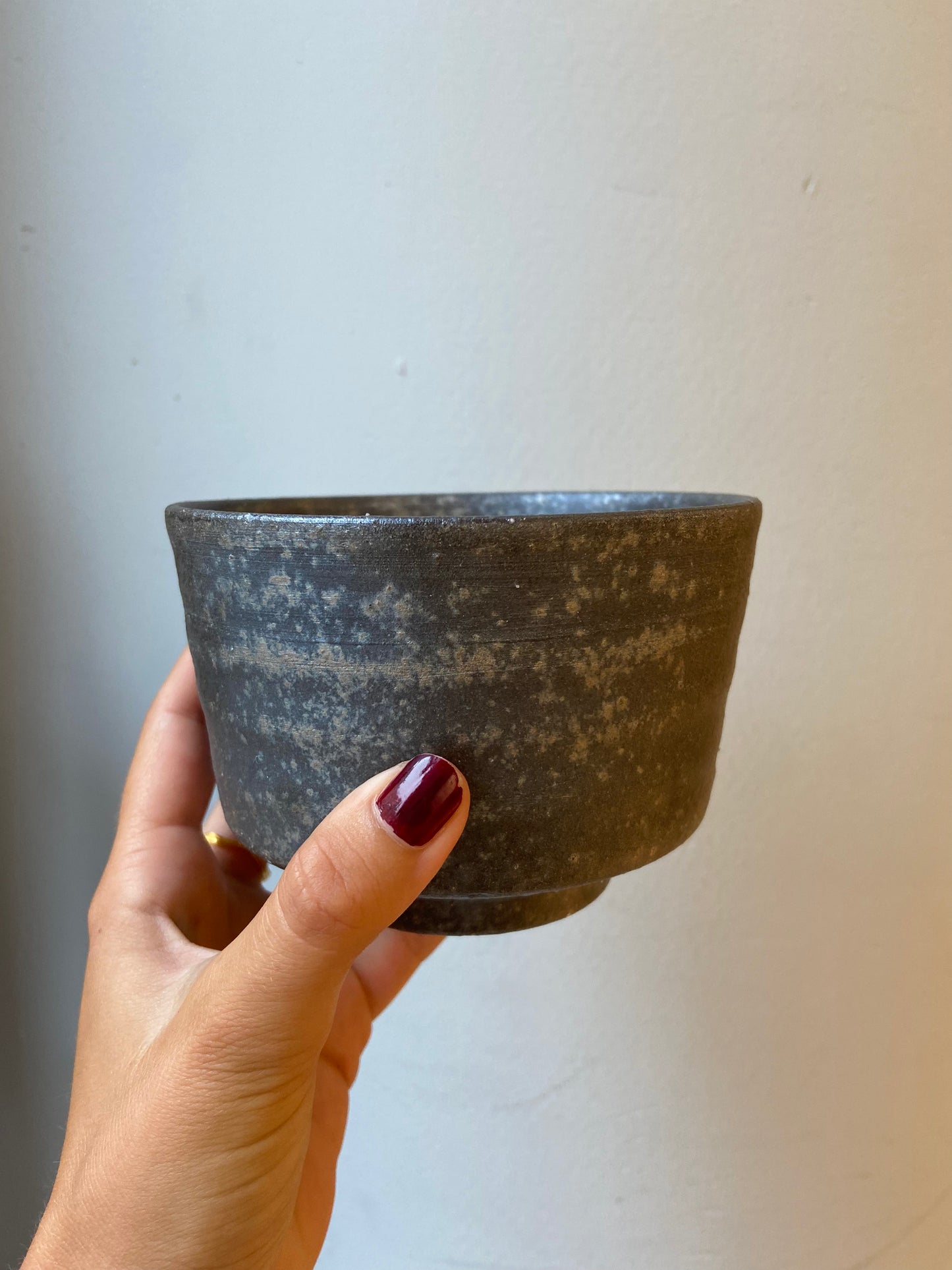 Matcha kop i stentøj