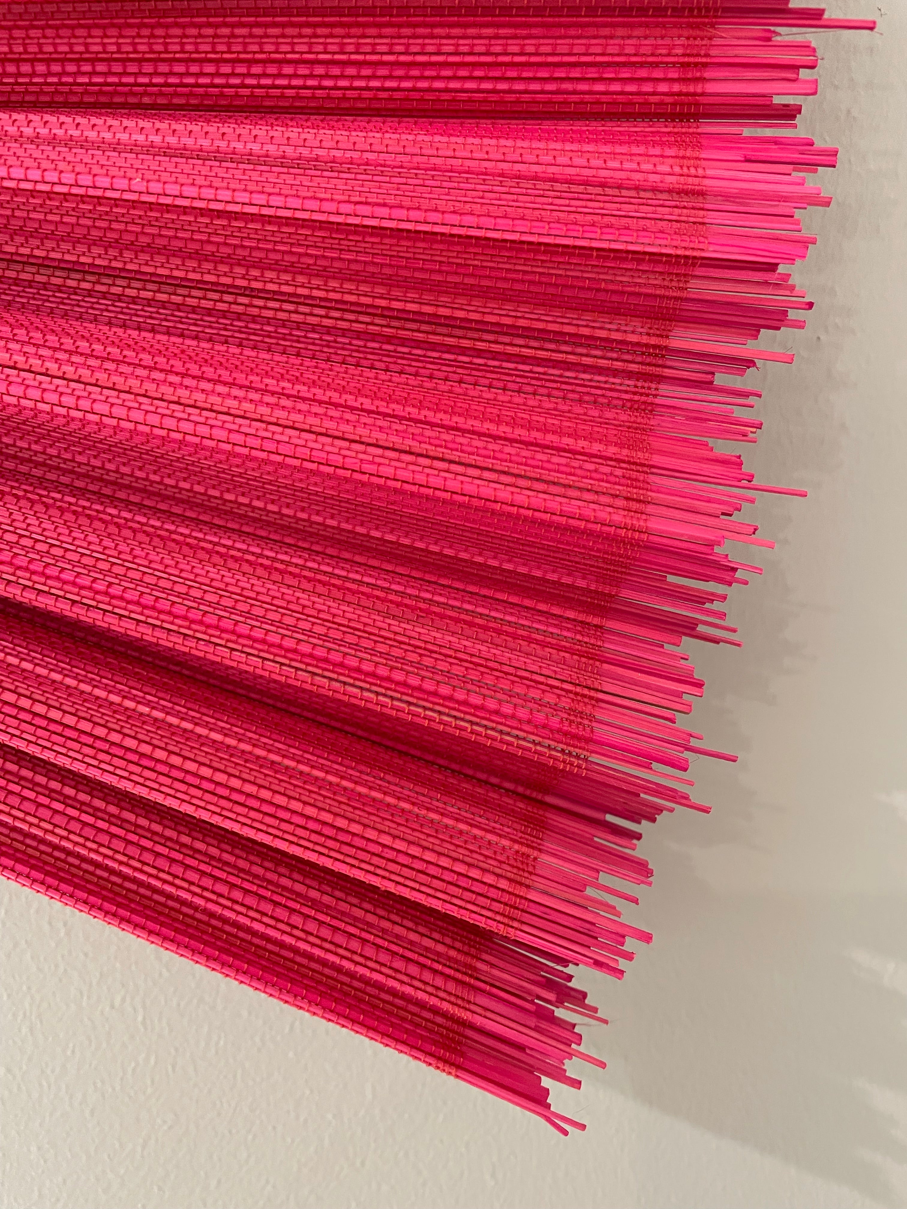 Bamboo fan pink