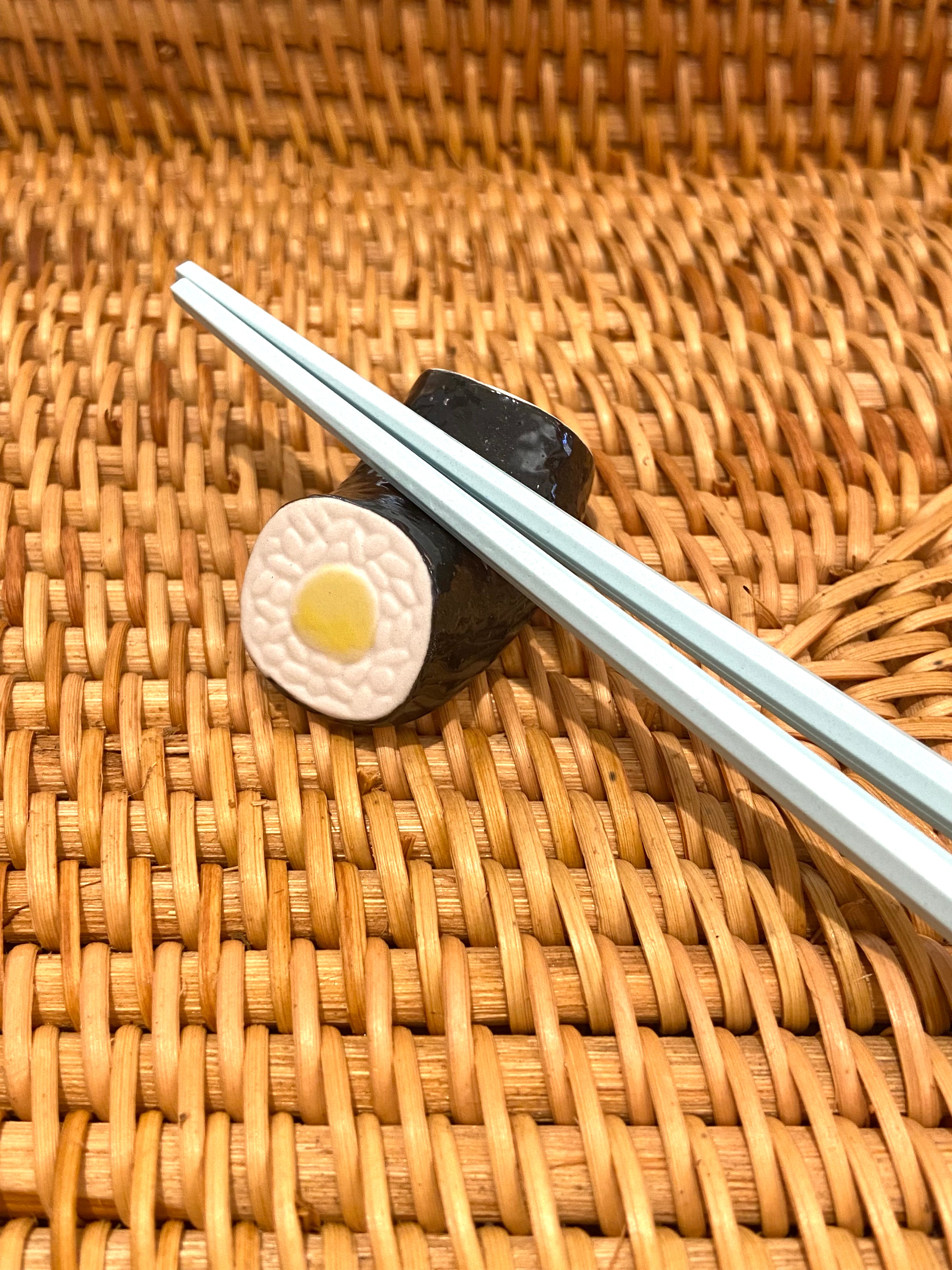Chopstick holder: Sushi, yellow