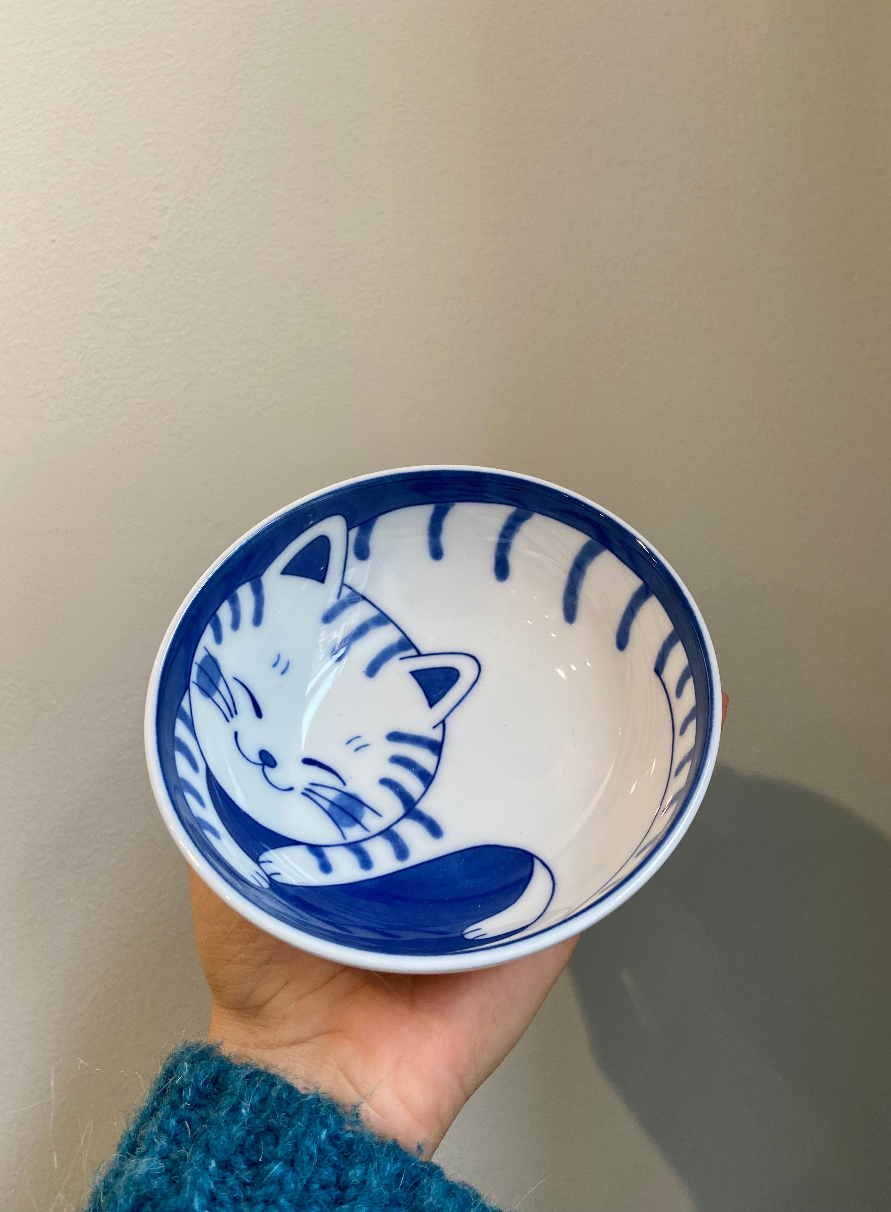 Fat Cat - Cat bowl with stripes